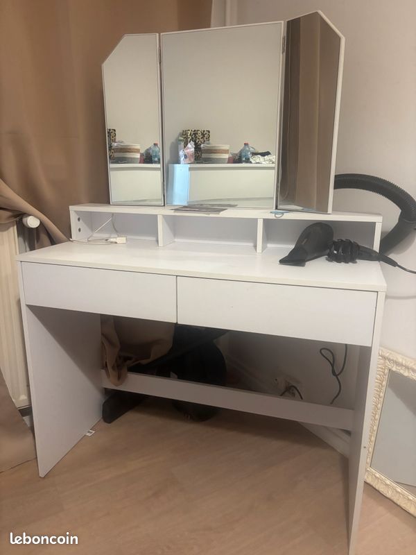 Coiffeuse (image 1)
