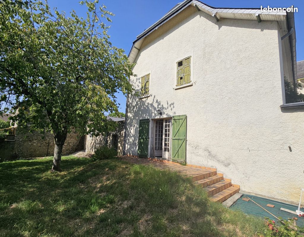Maison 6 pièces 202 m² · à Asté · 202 m² · 288 000 €