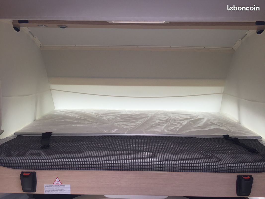 Destockage camping car autostar i730 lc lift privilege (image 8)