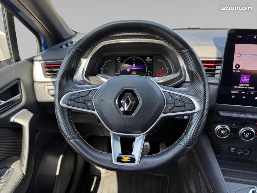 Renault Captur E-Tech 145 - 21B R.S. Line (image 11)