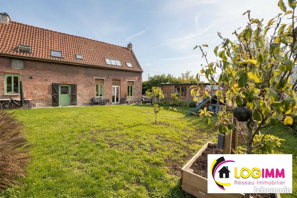 Maison 5 pièces 164 m² · à Sars-et-Rosières · 164 m² · 343 000 €