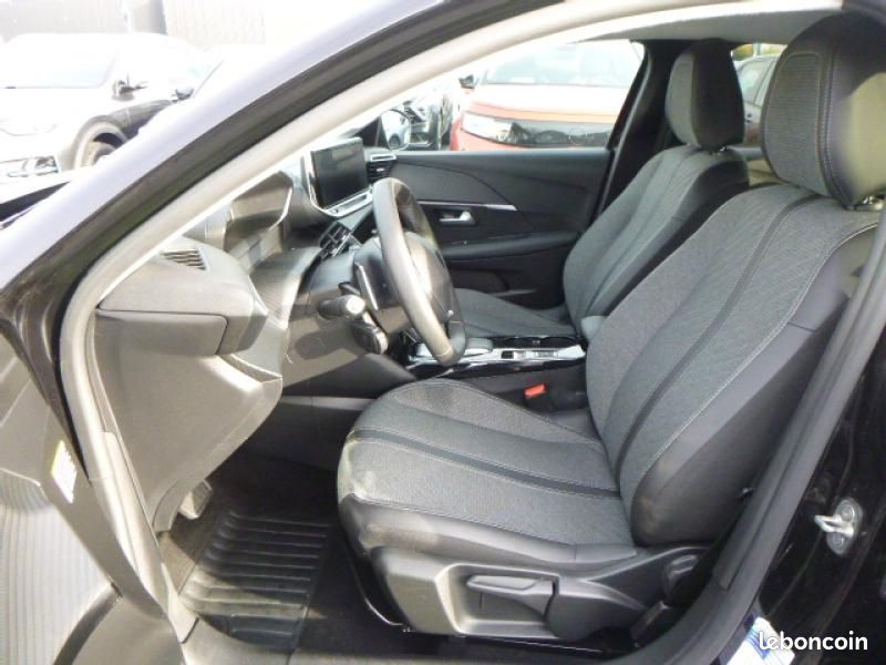 Peugeot 208 1.2 Hybrid 110ch Allure e-DCS6 (image 13)