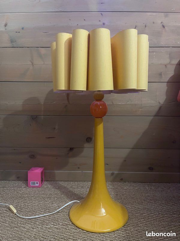 Grande Lampe chambre enfant (image 1)