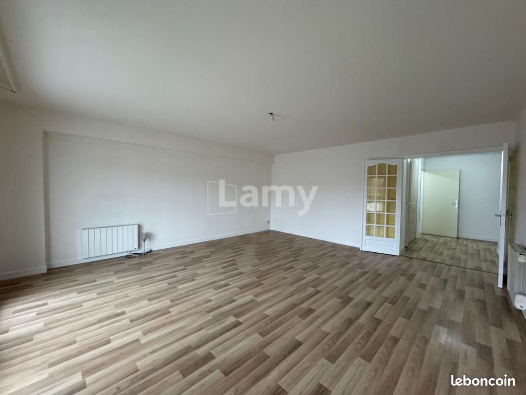Appartement 3 pièces 79 m² · à Lille · 79 m² · 995 €/mois