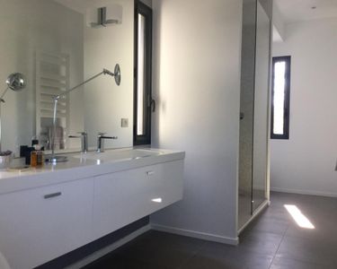 Maison 1 090 000 € - 207 m²
