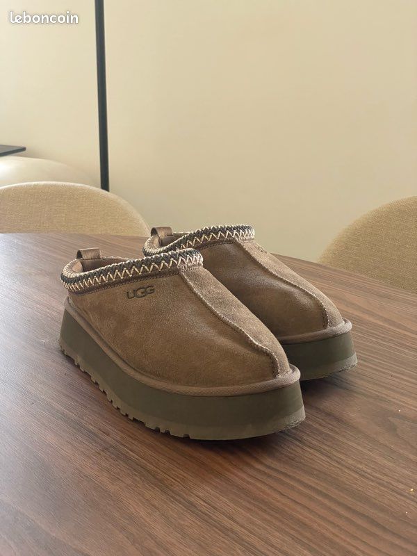 UGG basse femme Chaussures