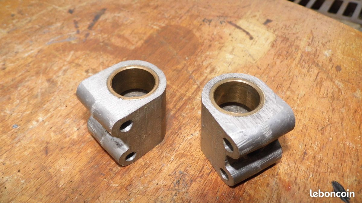 Paire de Paliers neufs pour fourche ST 10 MONET GOYON (image 1)