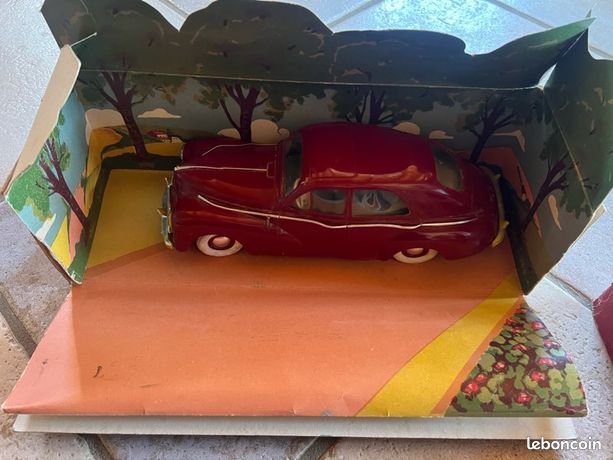 MINIALUXE RARE! SUPERBE PEUGEOT 203 COMMERCIALE A FRICTION EN BOITE D'ORIGINE gr