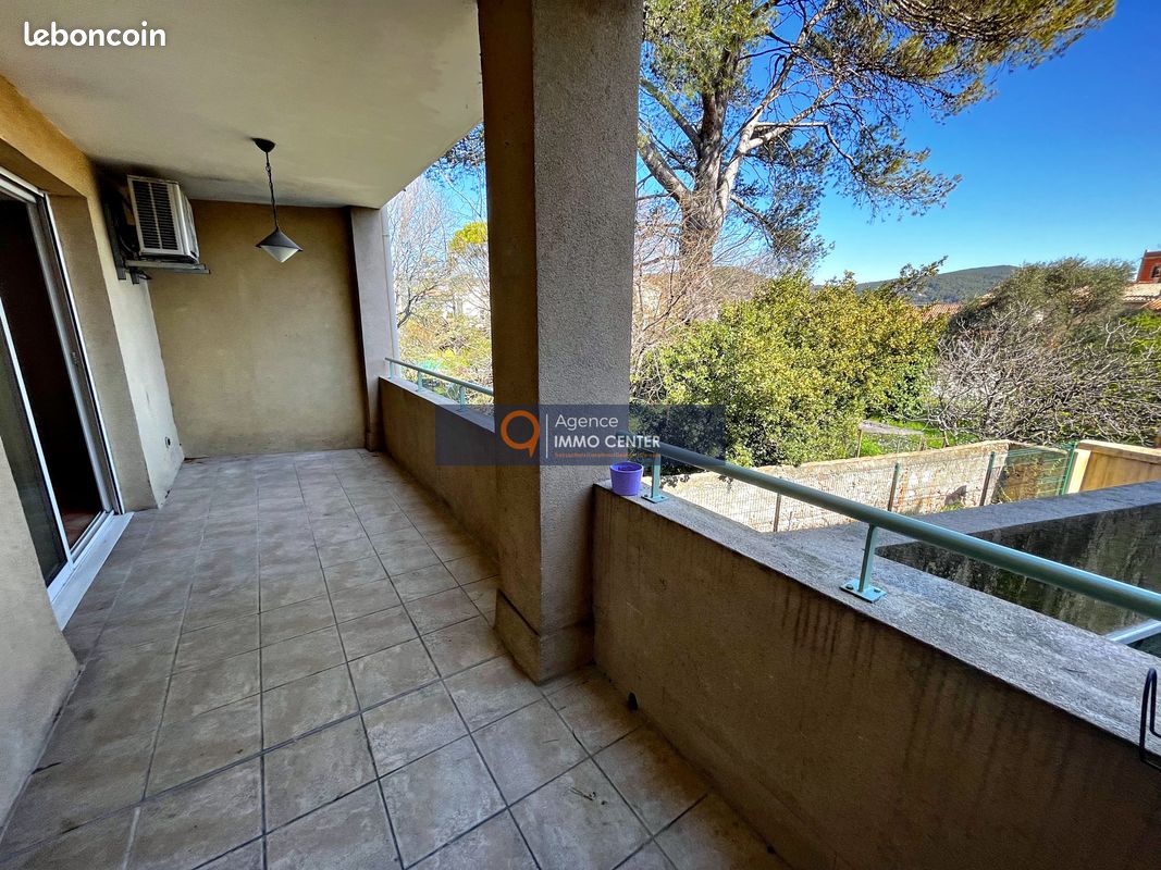 Appartement 4 pièces 94 m² · à Solliès-Pont · 94 m² · 989 €/mois