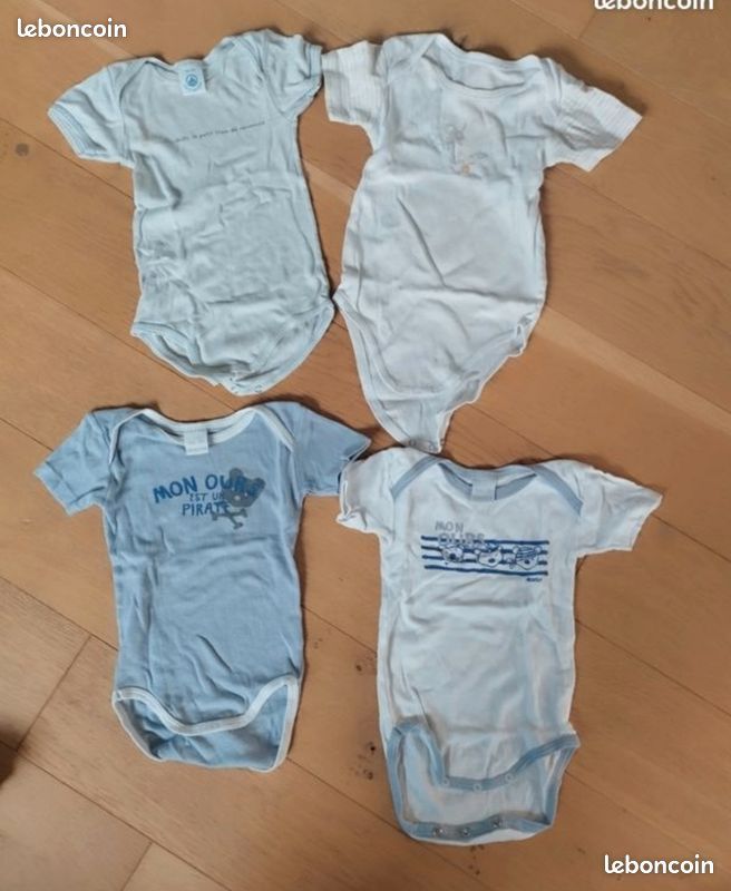 Lot de 4 bodies manches courtes garçon 12 mois (image 1)