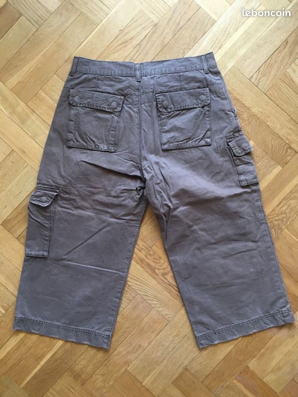 Pantacourt kaki Marque Chevignon 100 % coton Taille 42 Excellent état (image 2)