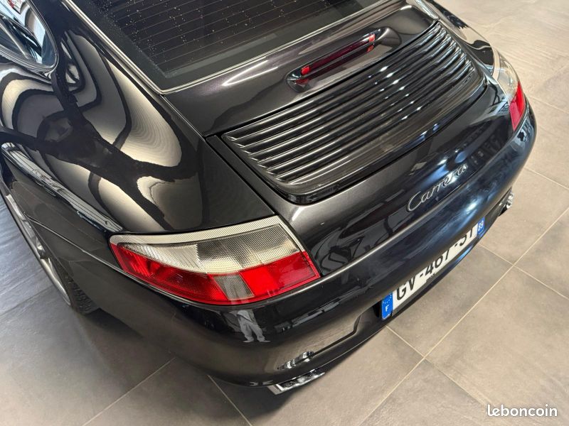 Porsche 911 COUPE (996) 320CH CARRERA BVM6 (image 25)
