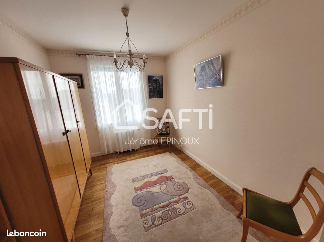 Maison 5 pièces 83 m² - Châtellerault 86100 (image principale 12)