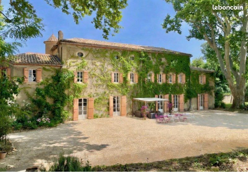 Maison 26 pièces 600 m² · à Orange · 600 m² · 1 499 000 €