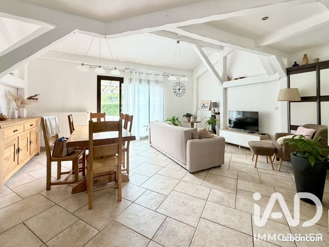 Maison 6 pièces 106 m² · à Albertville · 106 m² · 330 000 €