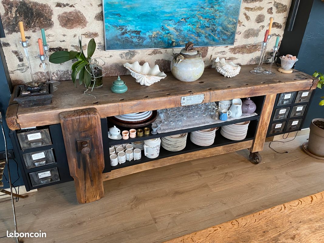 Établi Ancien, Bois Massif, Usage Professionnel Ou Décoratif