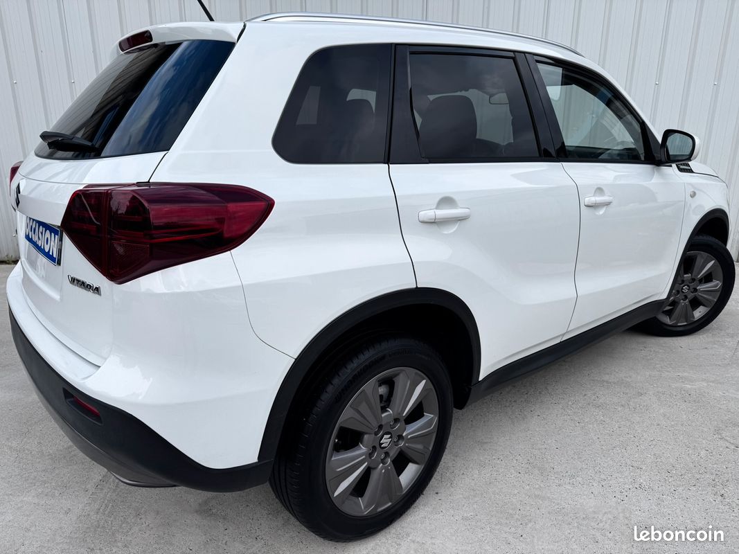SUZUKI VITARA II PRIVILEGE 1.0 i BOOSTER JET 12V 111cv 5 PORTES (image 2)