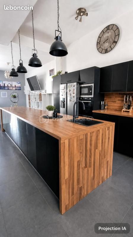 Maison 6 pièces 110 m² · à Lille · 110 m² · 325 000 €