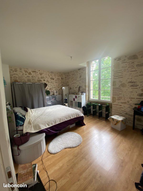 Appartement 4 pièces 115 m² · à Damazan · 115 m² · 650 €