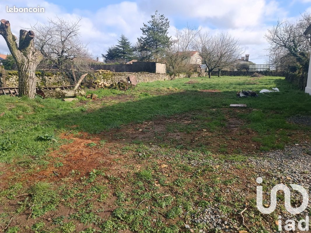 Propriété 2 pièces 36 m² - Échiré 79410 (image principale 9)