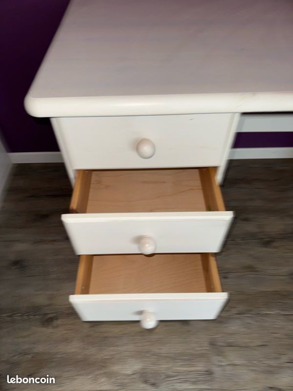 Bureau en pin massif (image 3)