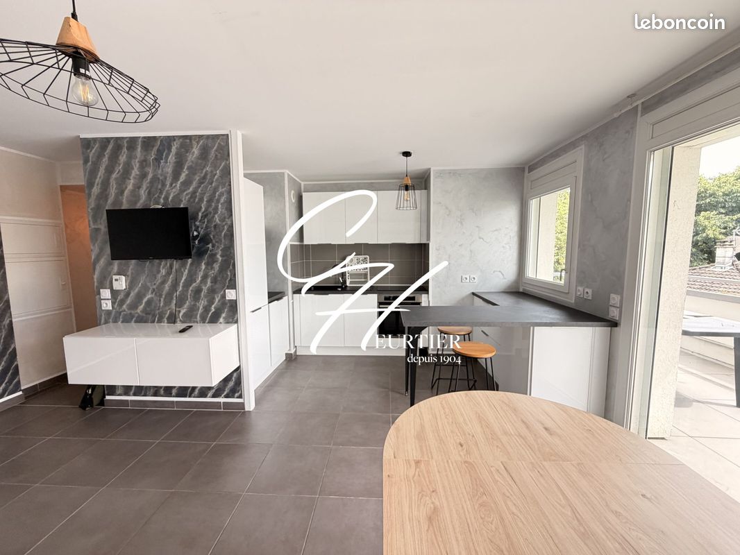 Appartement 2 pièces 47 m² · à Grenoble · 47 m² · 790 €