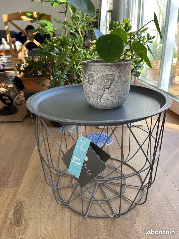 Table déco neuve (image 1)