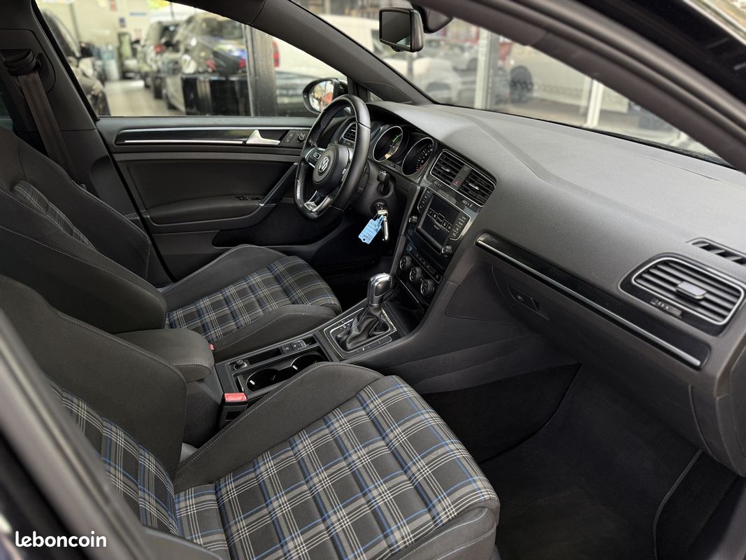 Volkswagen GOLF VII 1.4 TSI 204CH GTE DSG6 5P (image 11)