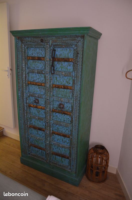Armoire indienne en manguier massif bleue effet vieilli (image 1)