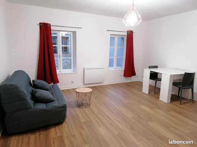 Appartement 1 pièce 32 m² · à Decize · 32 m² · 300 €/mois