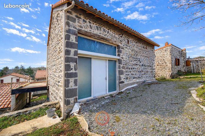 Maison 3 pièces 165 m²