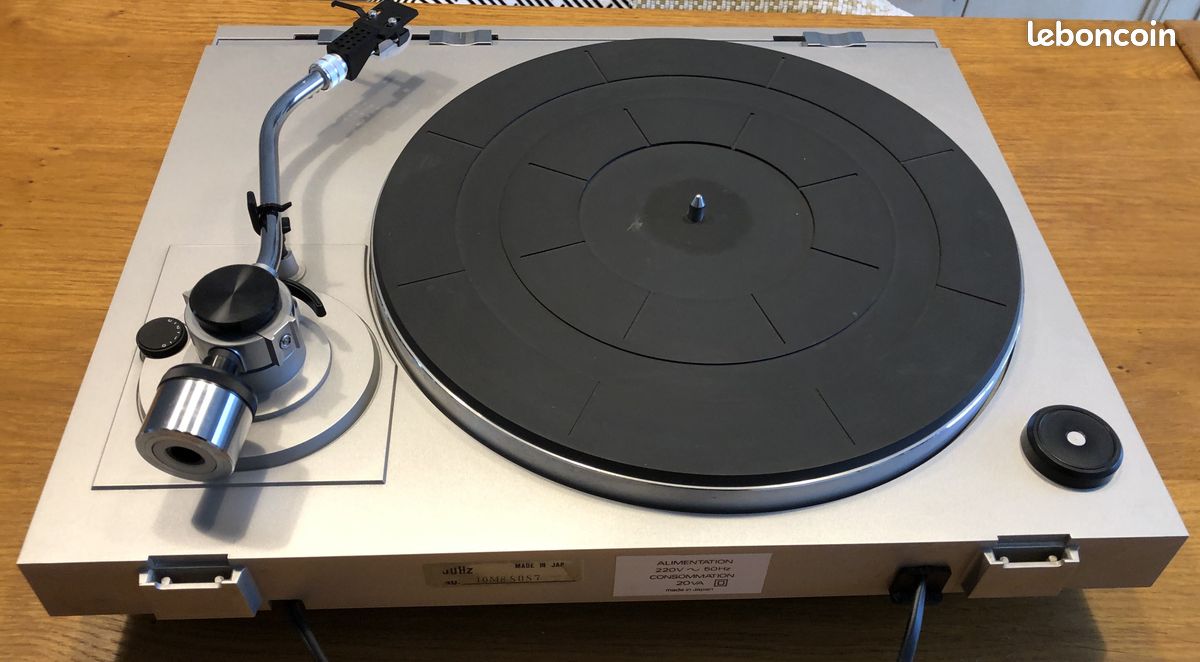 Capot de la platine vinyle continental edison, ce monte sur à Perpignan