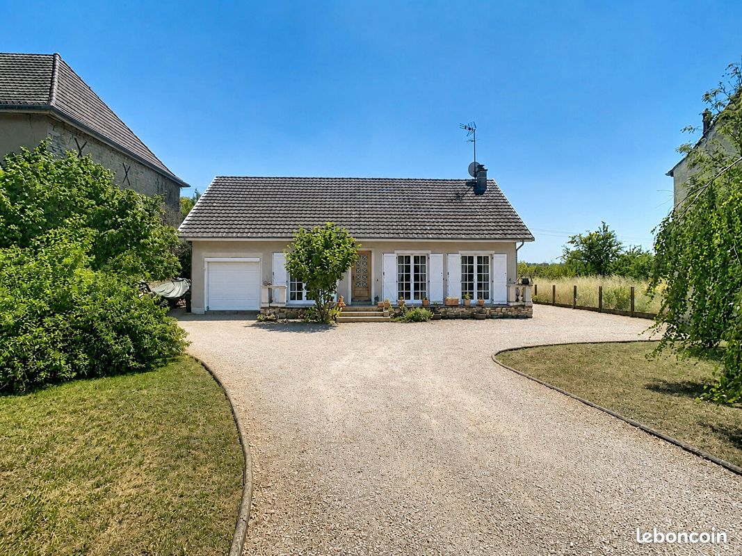 Maison 4 pièces 101 m² · à Corpeau · 101 m² · 295 000 €