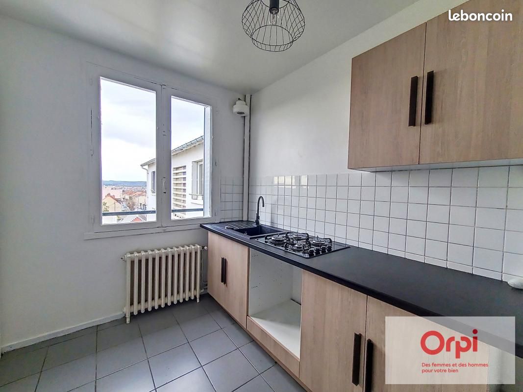 Appartement 3 pièces 55 m² · à Montluçon · 55 m² · 400 €/mois