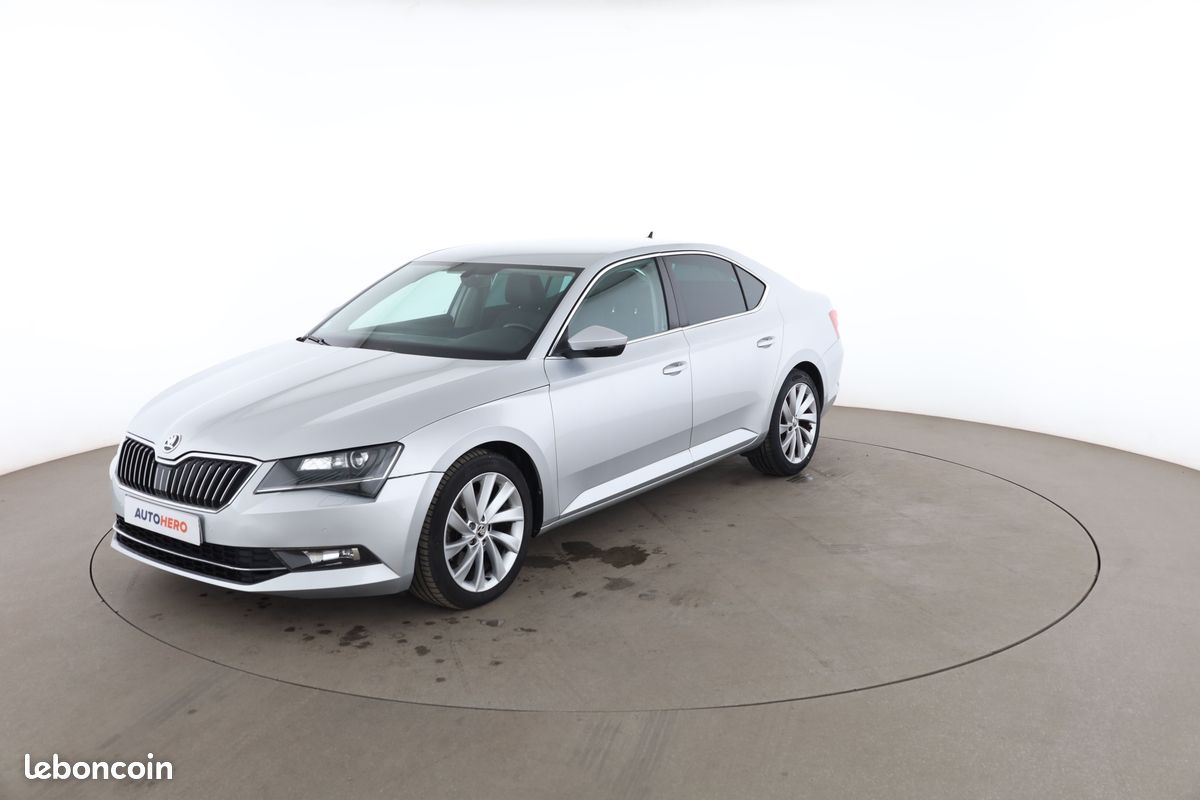 Skoda Superb 2.0 TDI Style DSG 150 ch (image 1)
