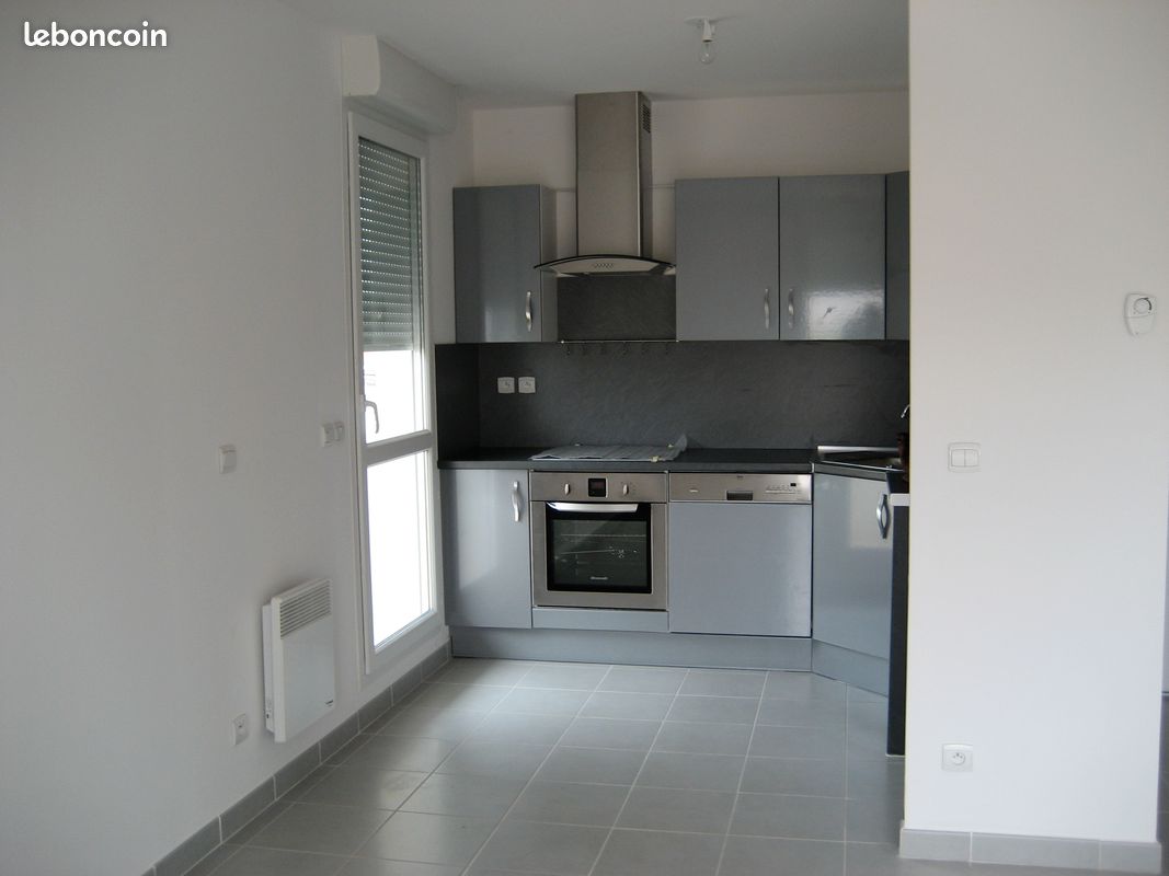 Appartement 3 pièces 53 m² · à Marseille · 53 m² · 966 €/mois