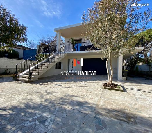 Villa 8 pièces 260 m²