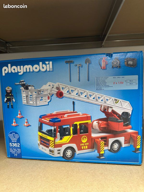 Set Playmobil 9462 Camion de pompiers avec échelle pivotante