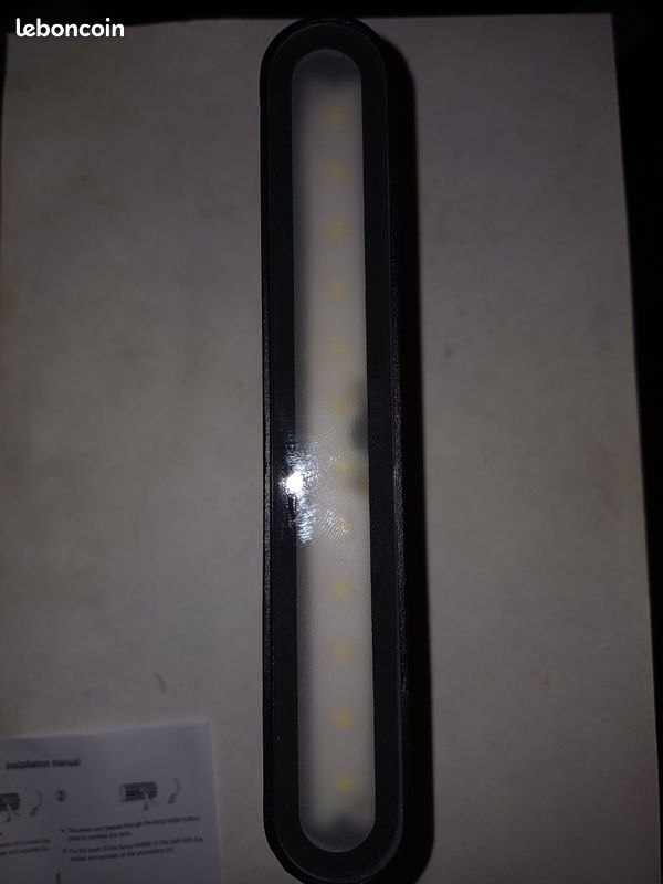 Applique Murale LED 12W IP65 Noir - Blanc Froid 17,5cm - Neuve (image 3)