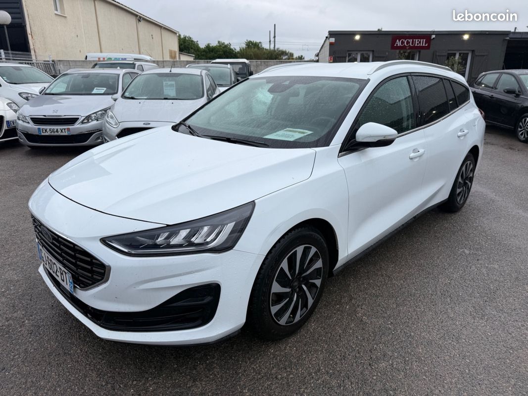 FORD Focus Berline FORD Focus IV Break 1.0 SCTi 12V EcoBoost Flexifuel mHEV 125 cv Active vendu en l'état sans garantie ni recours condition marchand sans contrôle technique (image 1)