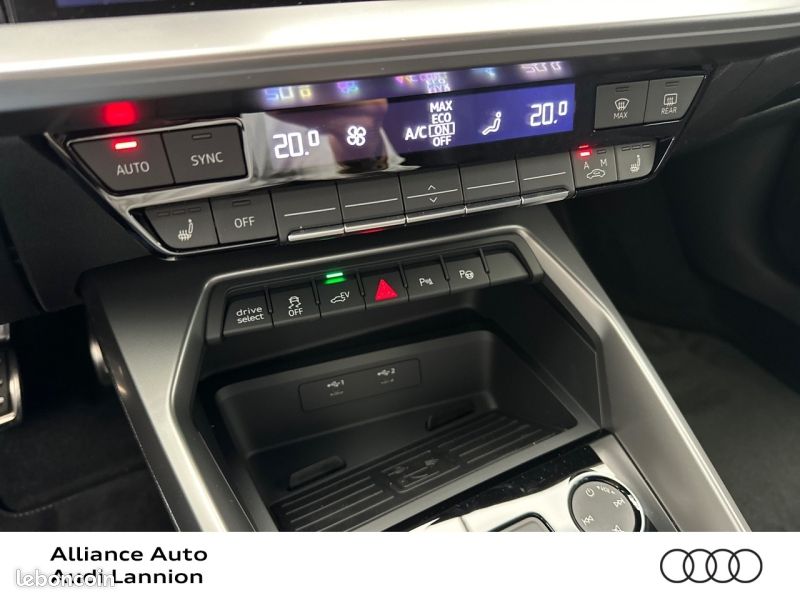 Audi A3 Sportback 40 TFSI e 204ch S line S tronic 6 (image 18)
