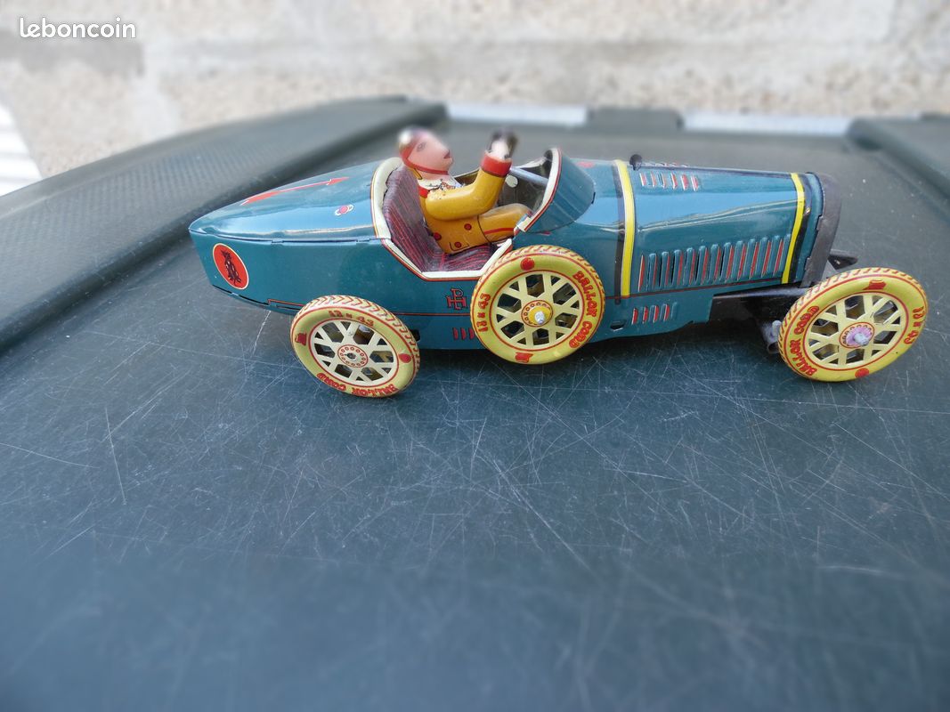 Jouet ancien: coupé buick tole mecanique france jouets an.50 - Collection