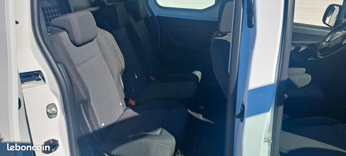 FIAT DOBLO COMBI 5 places Blue Hdi 130 (image 4)