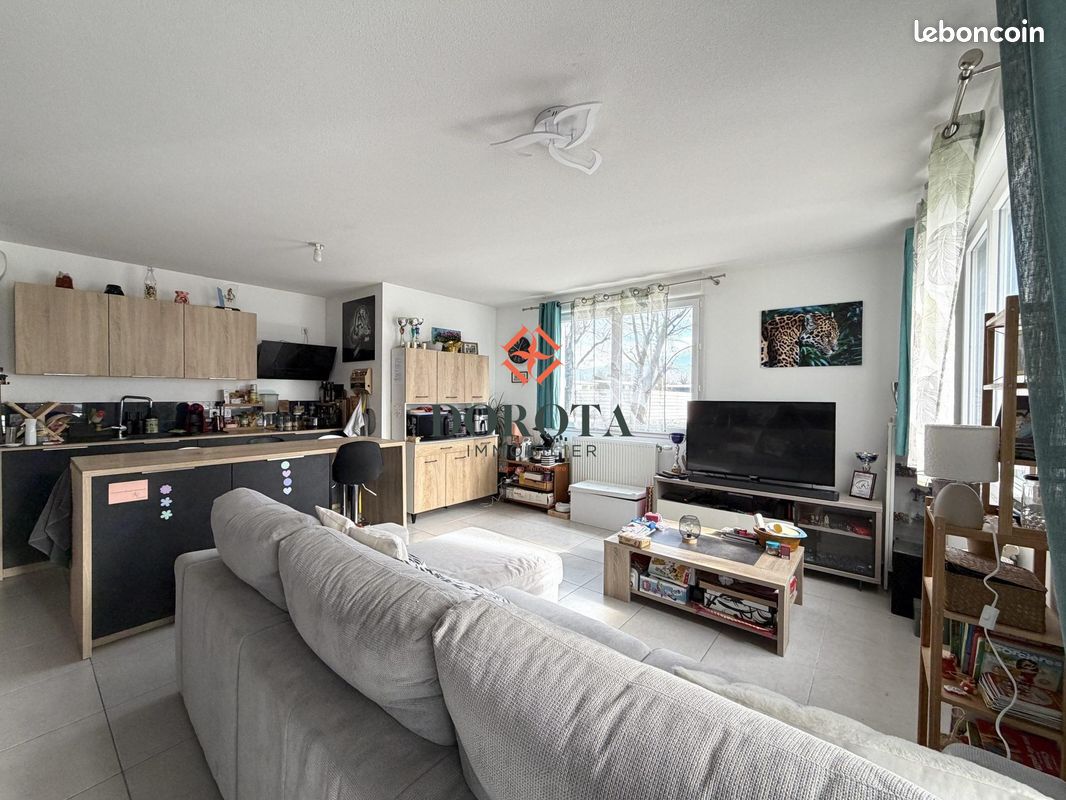 Appartement 3 pièces 67 m² · à Échirolles · 67 m² · 149 000 €