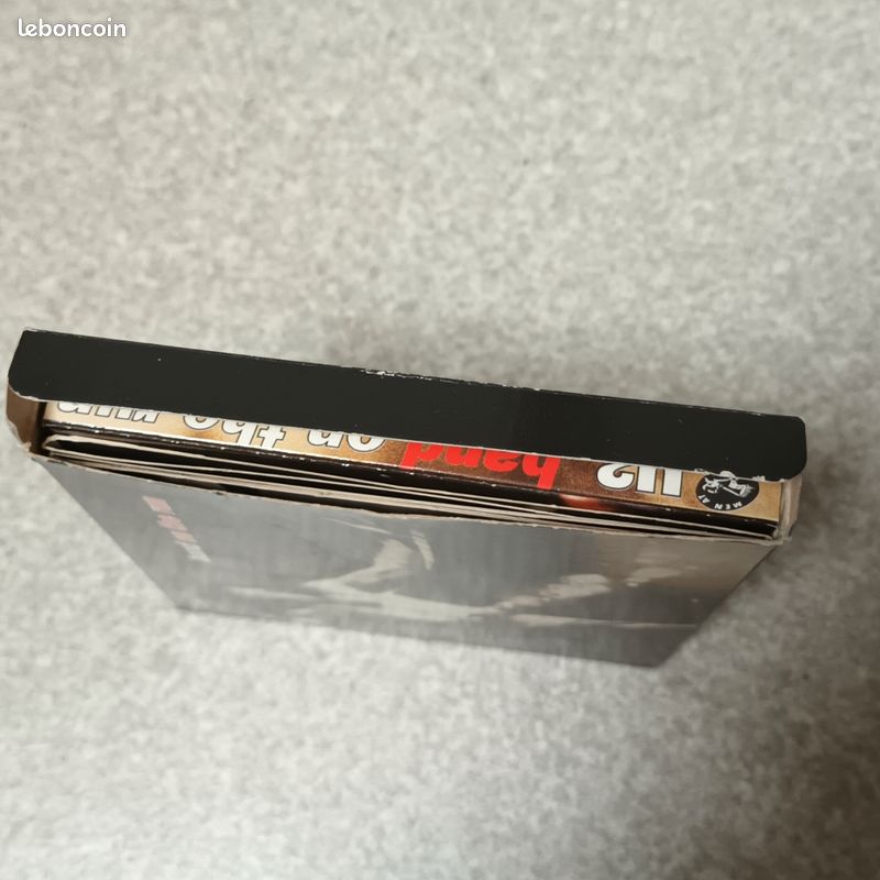 U2 " Band on the run" 2cd Box Deluxe (image 10)