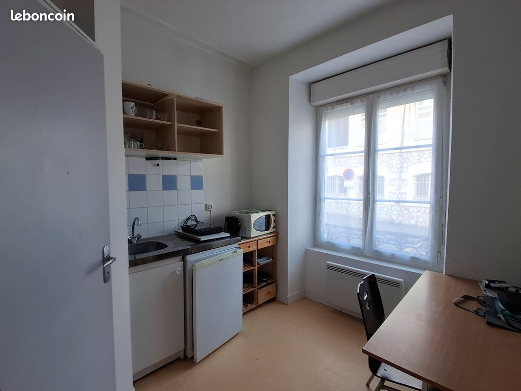 Appartement 1 pièce 12 m² · à Angers · 12 m² · 445 €