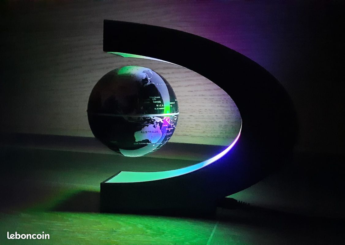 Globe terrestre magnétique lumineux (image 2)