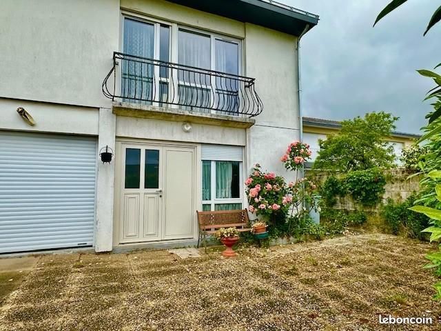 Maison 5 pièces 111 m² · à Écouflant · 111 m² · 230 560 €
