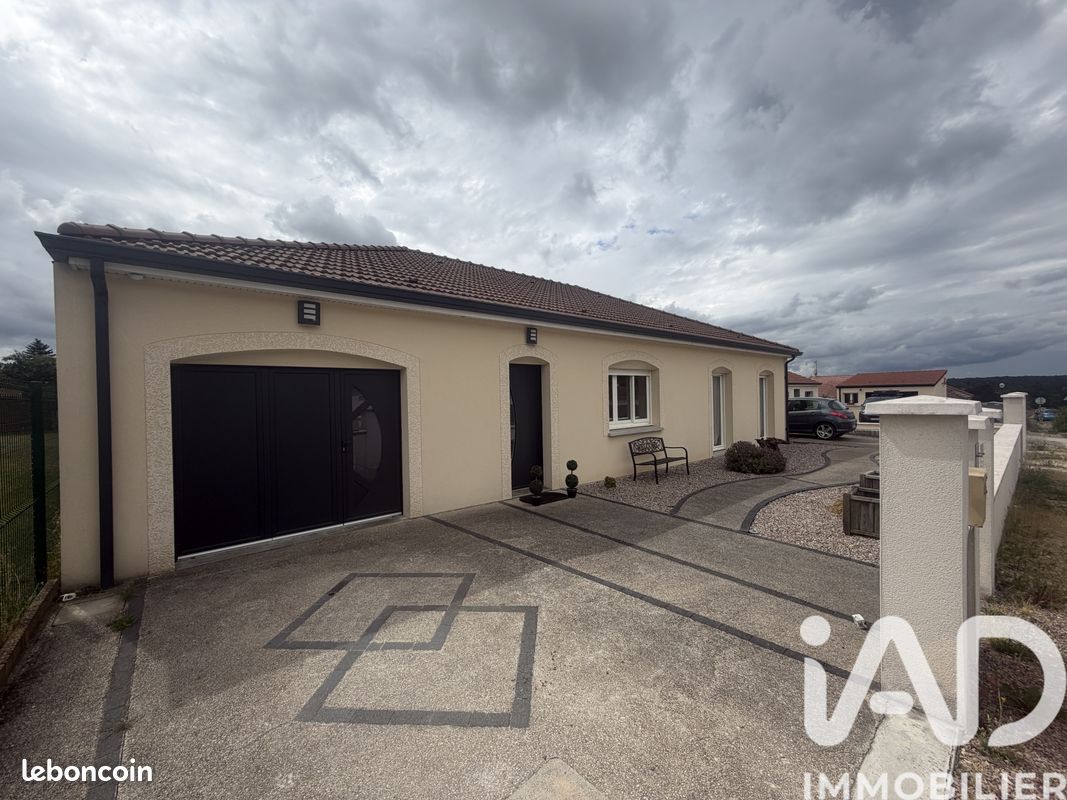 Maison 5 pièces 118 m² · à Wassy · 118 m² · 205 000 €