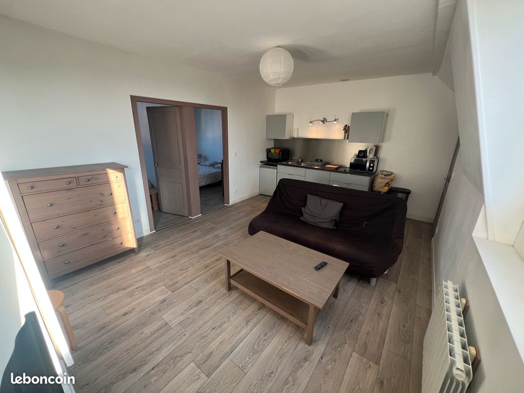 Appartement 3 pièces 55 m² · à Lille · 55 m² · 910 €